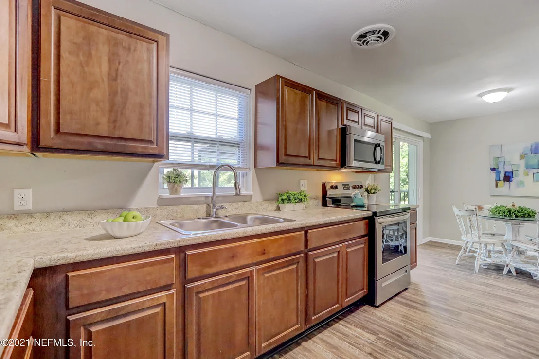 Photo of 10630 DODD Road