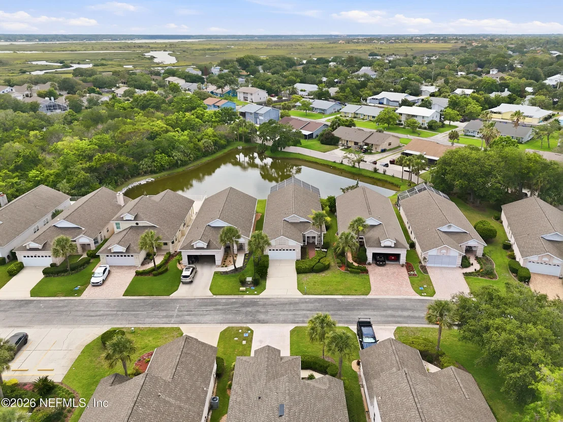 Photo of 272 SEA WOODS Drive N