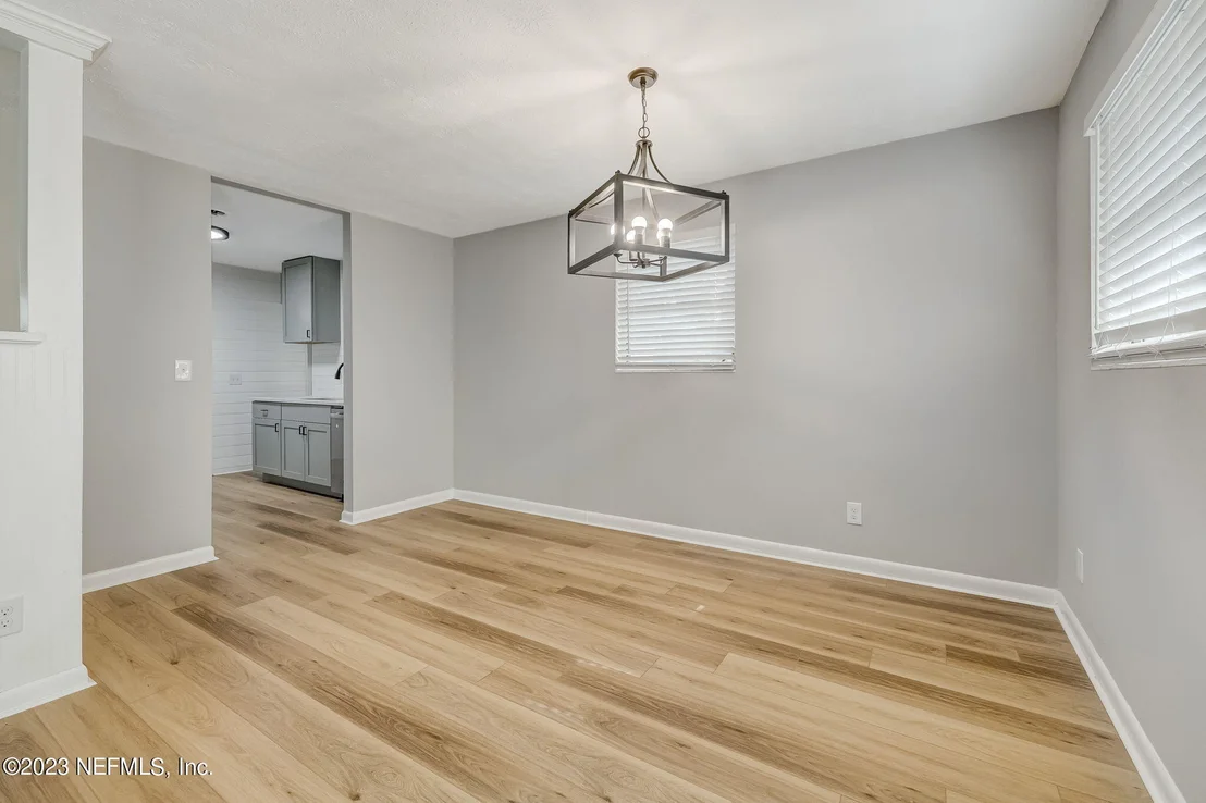 Photo of 6816 CINDERELLA Road