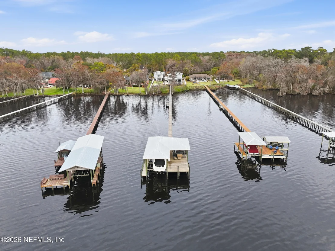 Photo of 5713 CROSSWINDS Circle
