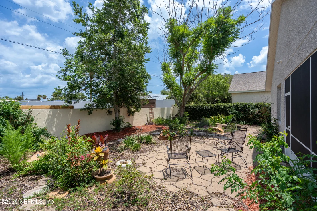 Photo of 138 LIONS GATE Drive