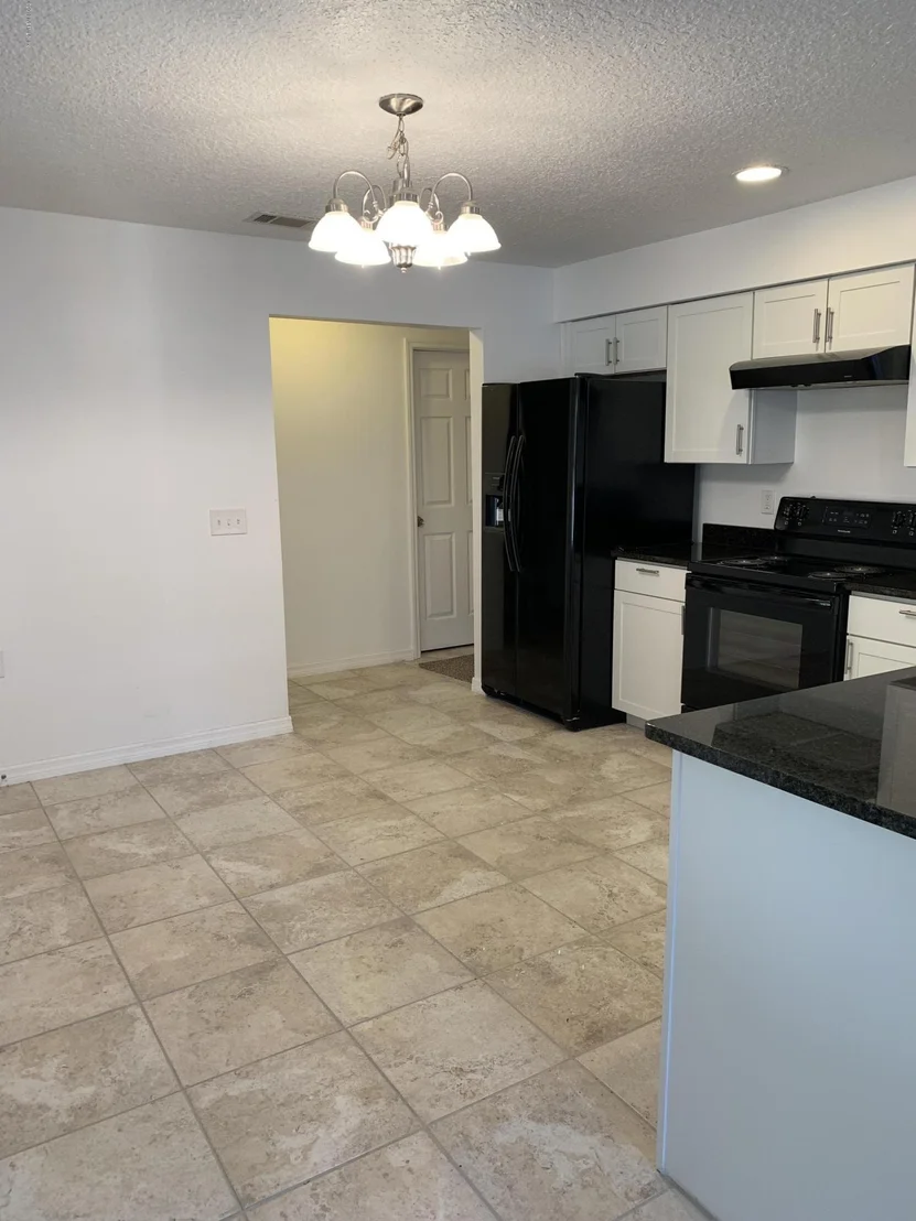 Photo of 3713 MAIN Street