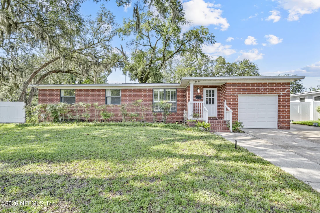 Photo of 8636 ST PATRICK Lane