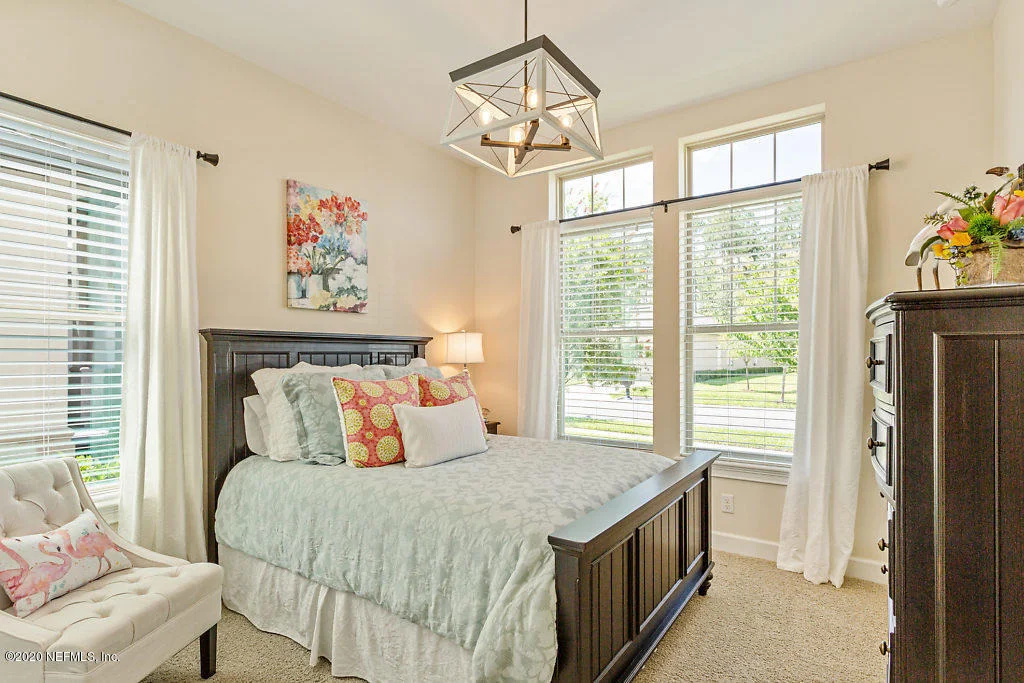 Photo of 91 HATTER Drive