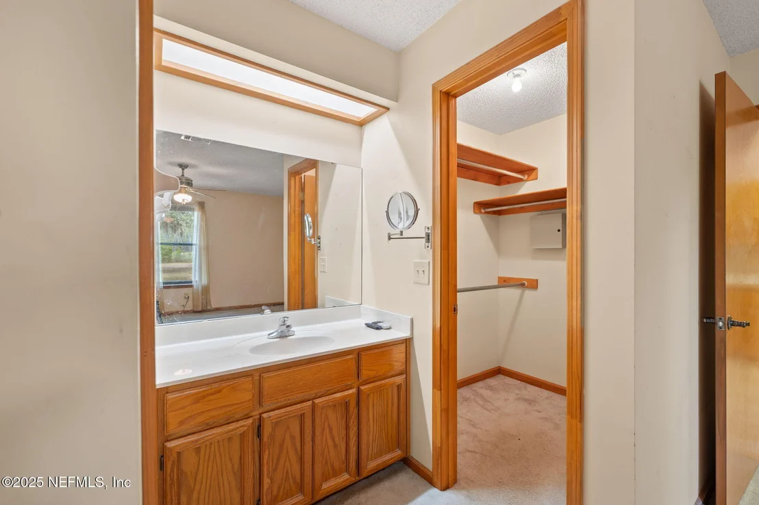 Photo of 2658 APACHE Court