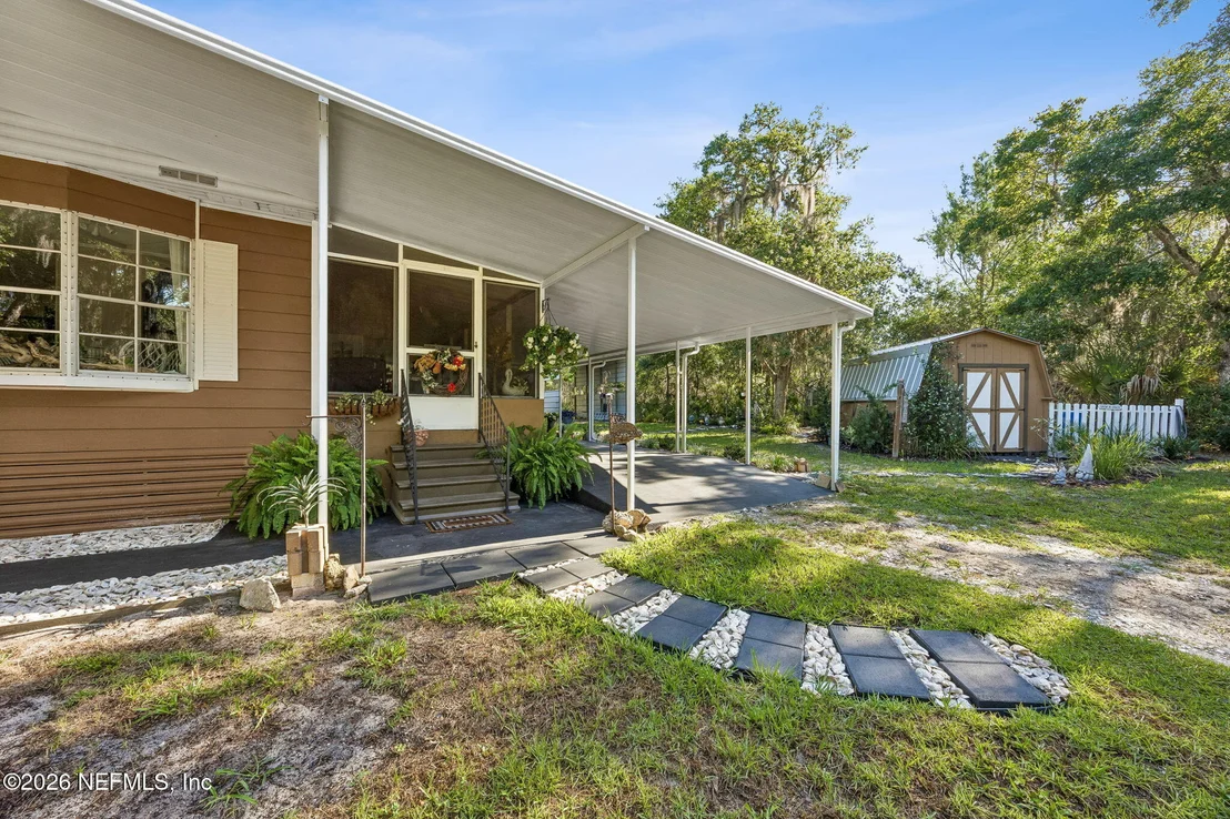 Photo of 110 PLUMOSA Drive