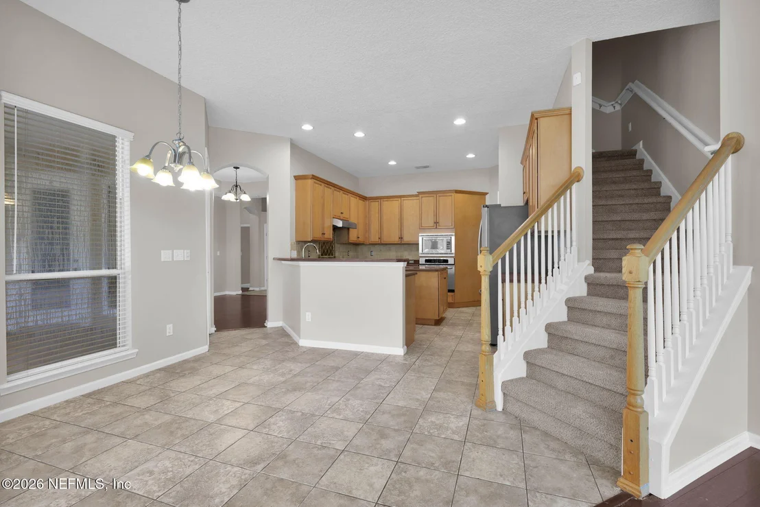 Photo of 879 SONGBIRD Drive