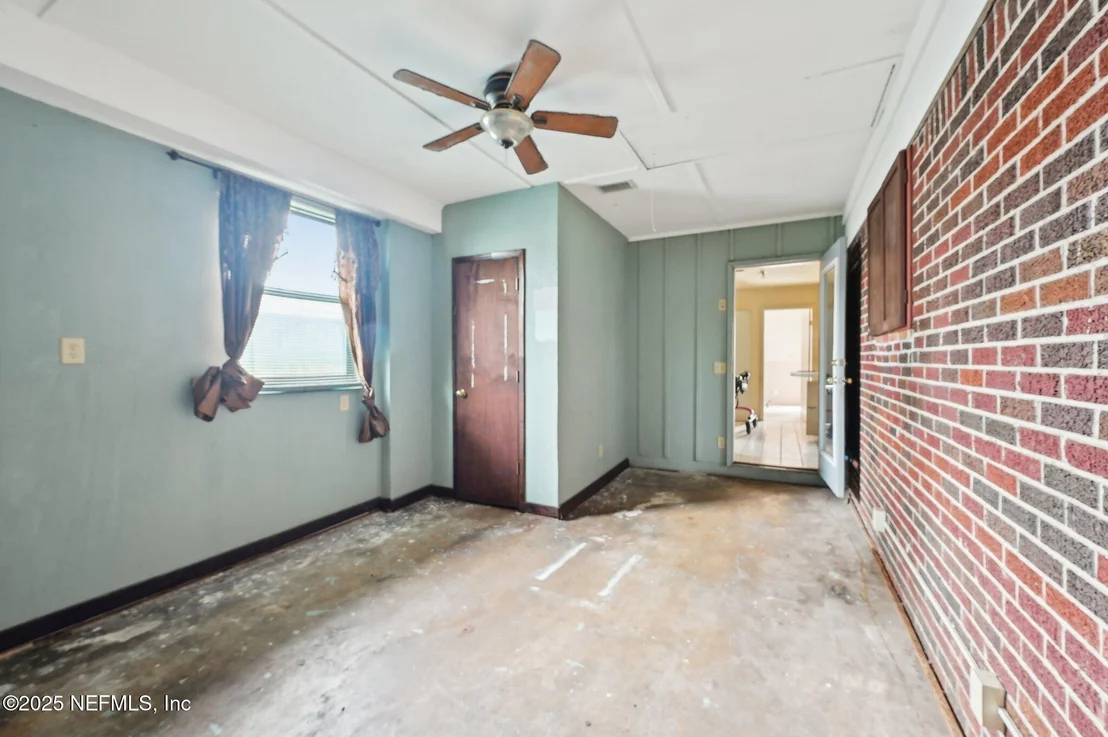 Photo of 4429 VANCOUVER Drive