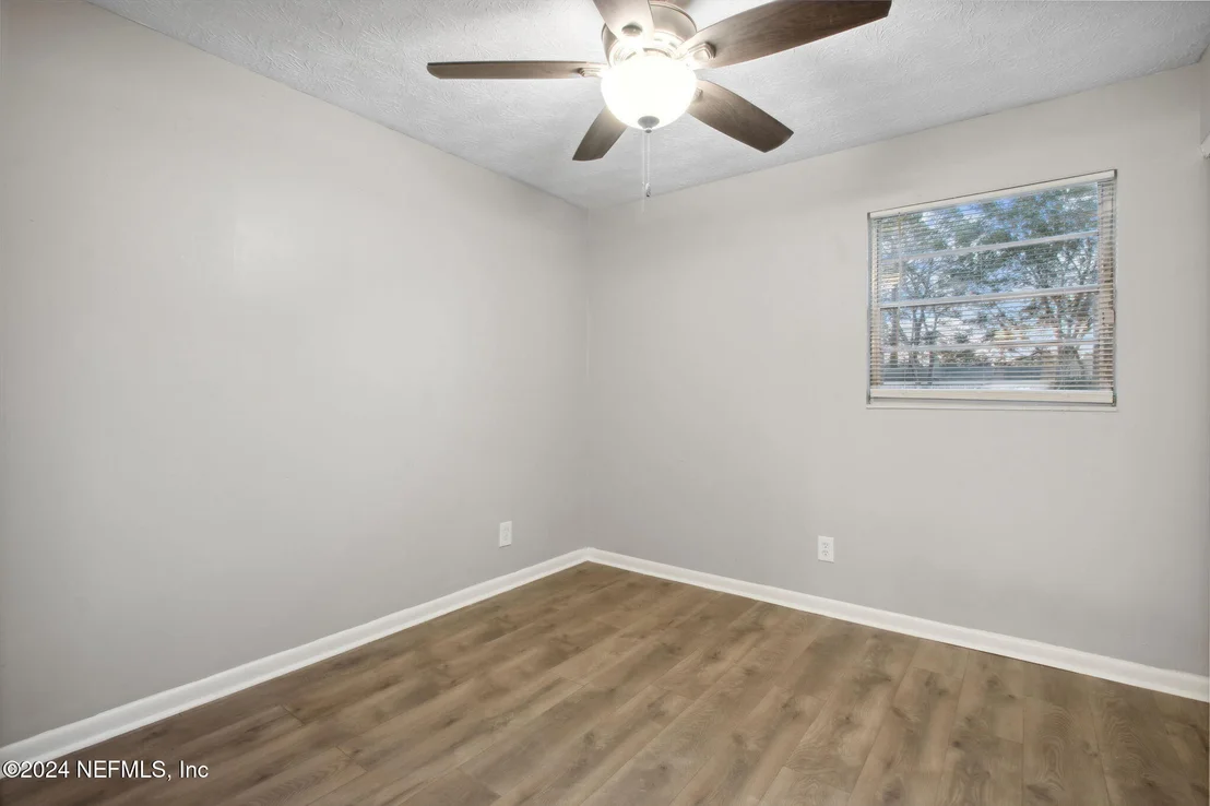 Photo of 11164 KEY HAVEN Boulevard