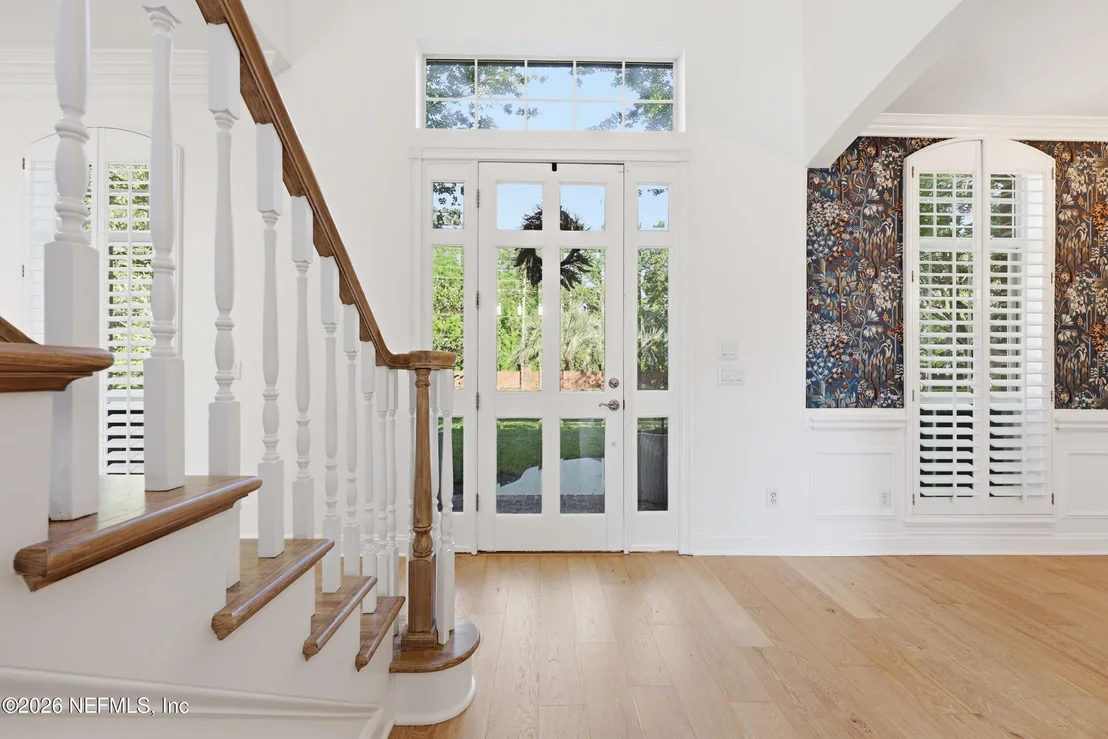Photo of 11802 MANDARIN Road