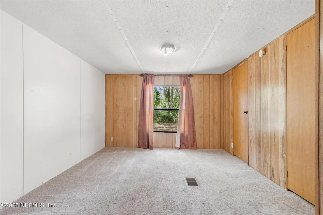 Photo of 133 AUGUSTA Avenue