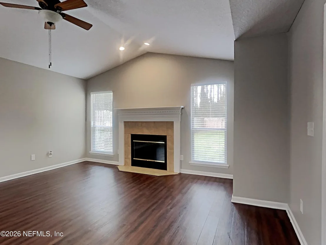 Photo of 3814 HIDDEN VIEW Drive