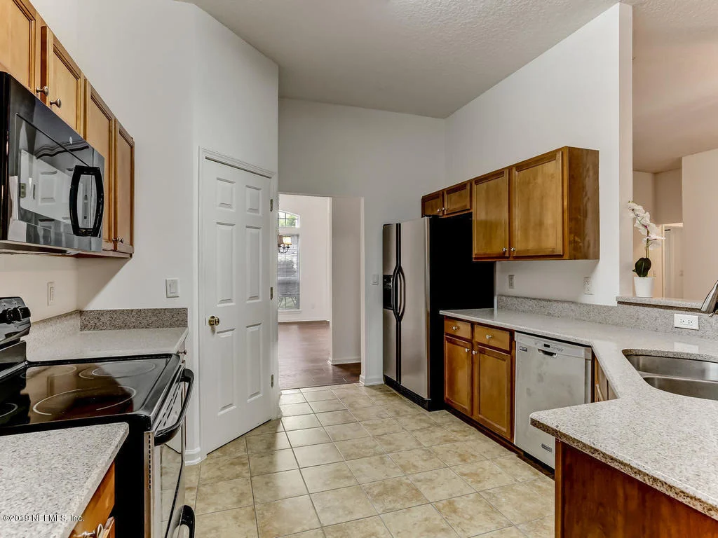 Photo of 86198 MEADOWWOOD Drive