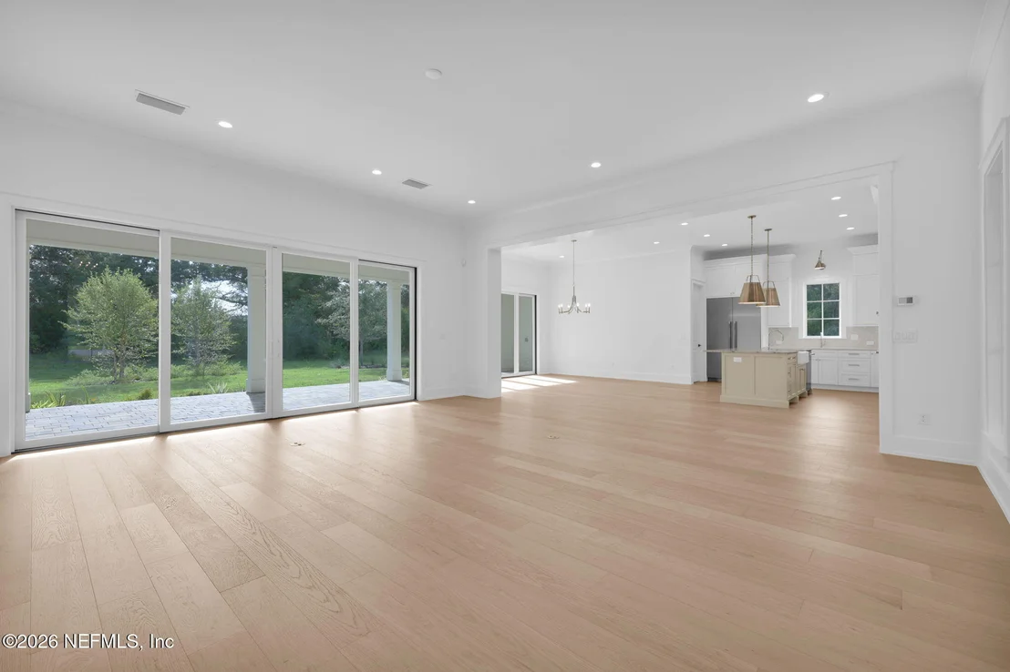 Photo of 605 SHELL RIDGE Lane