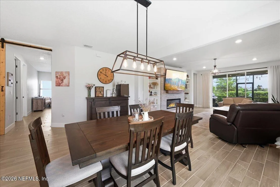 Photo of 40 RIDGEWIND Drive