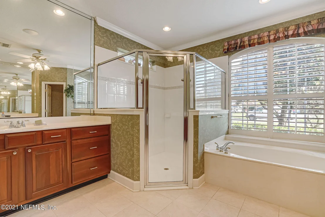 Photo of 1735 MARGARETS WALK Road