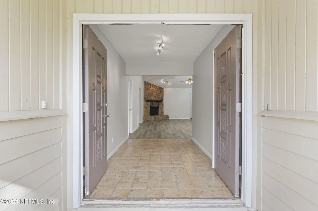 Photo of 10579 CASTLEBROOK Drive