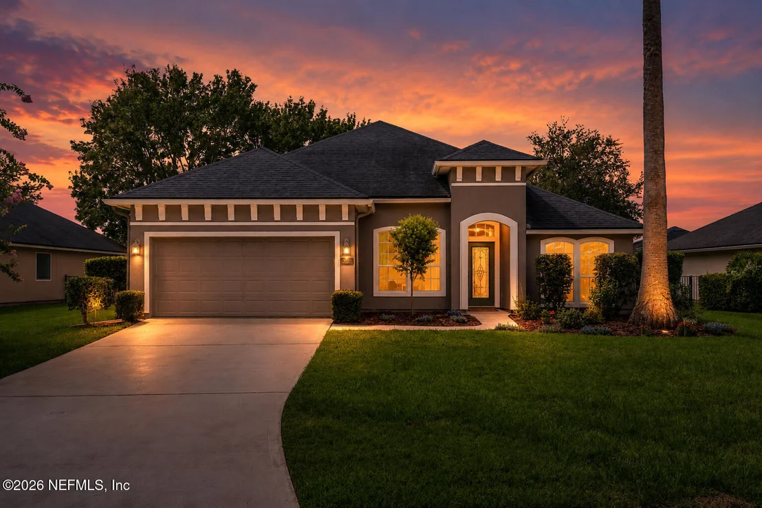 Photo of 913 E TERRANOVA Way