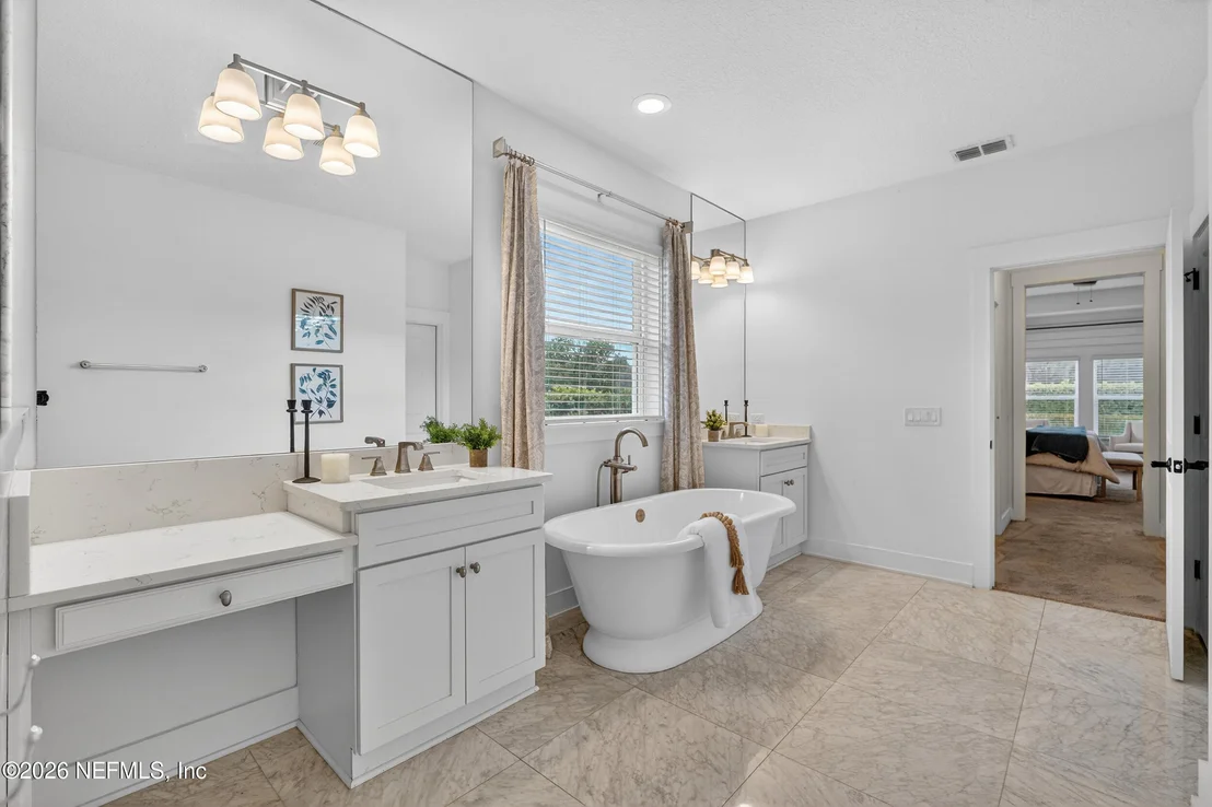 Photo of 73 GREENVIEW Lane
