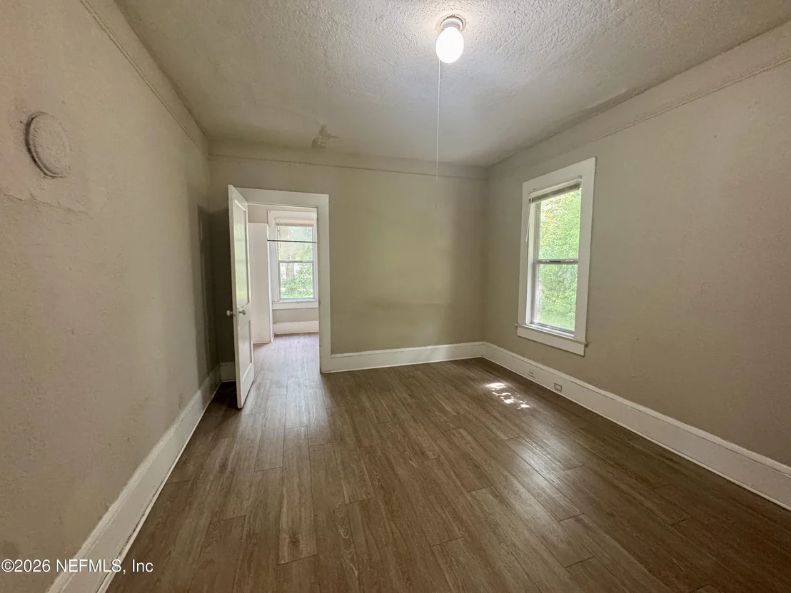 Photo of 2972 DIGNAN Street