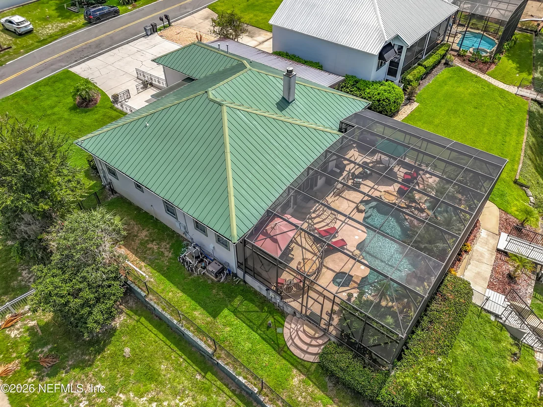 Photo of 129 RIVER Road