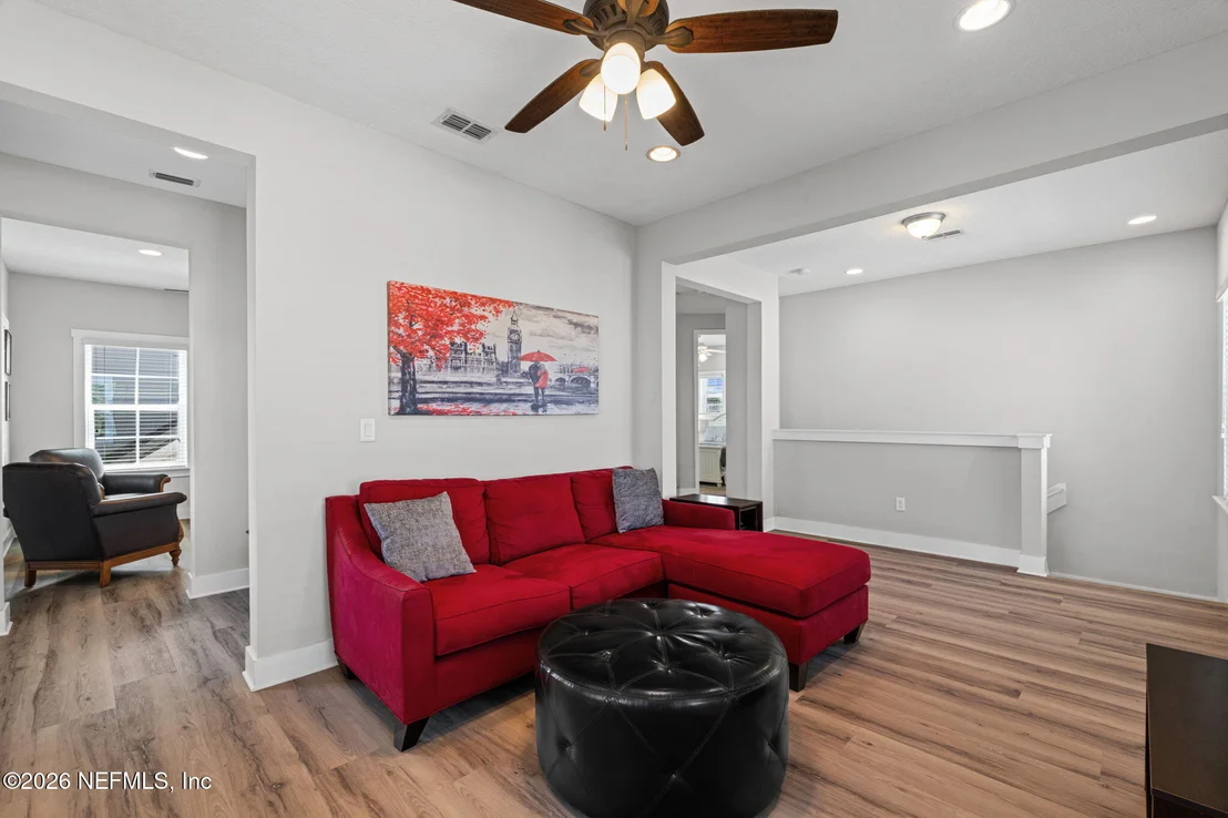 Photo of 44 FREMONT Avenue