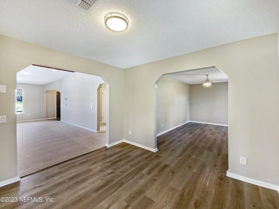 Photo of 7537 KESTREL Drive