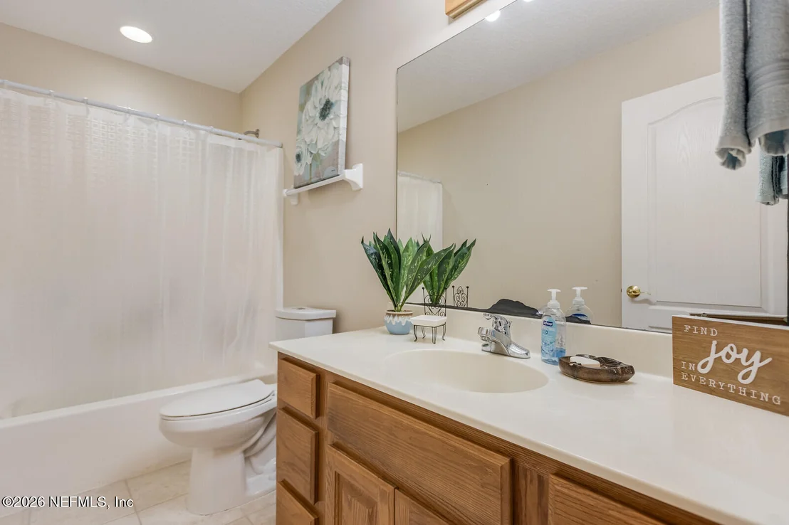 Photo of 46171 SAULS Road