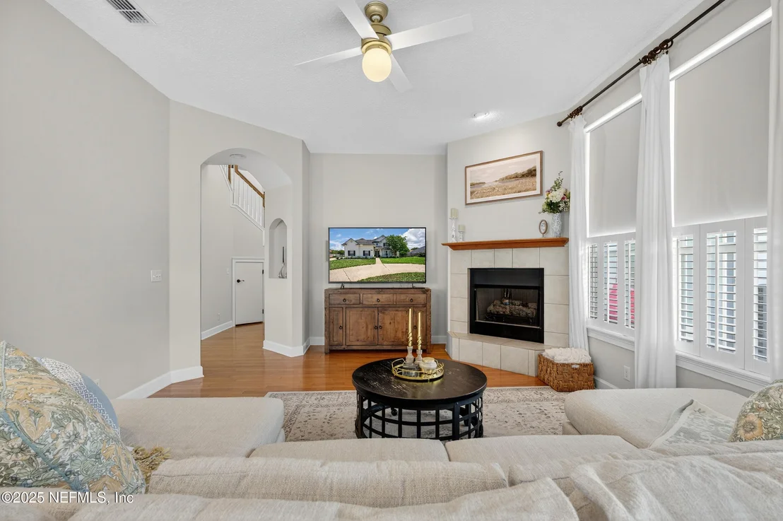 Photo of 1145 DOVER Drive