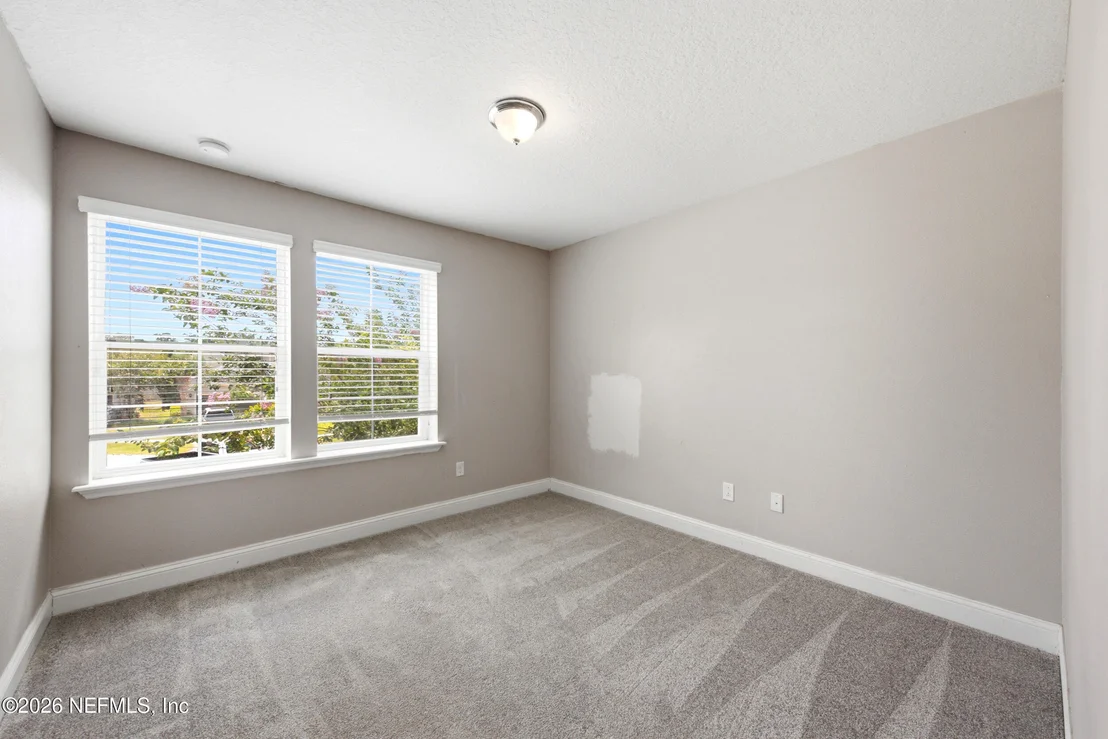 Photo of 133 HOWELL Court