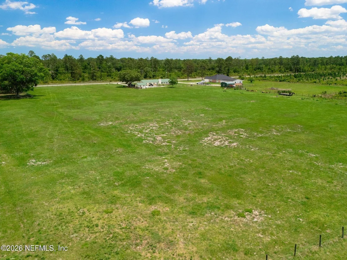 Photo of 786 W RIVER Road