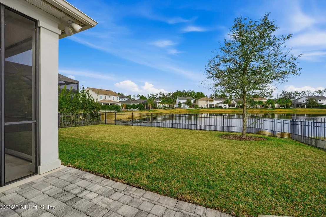 Photo of 307 PARKBLUFF Circle