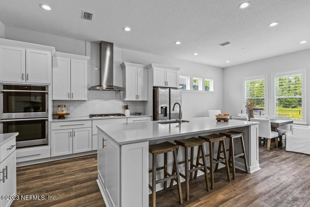 Photo of 660 SILVER PINE Drive