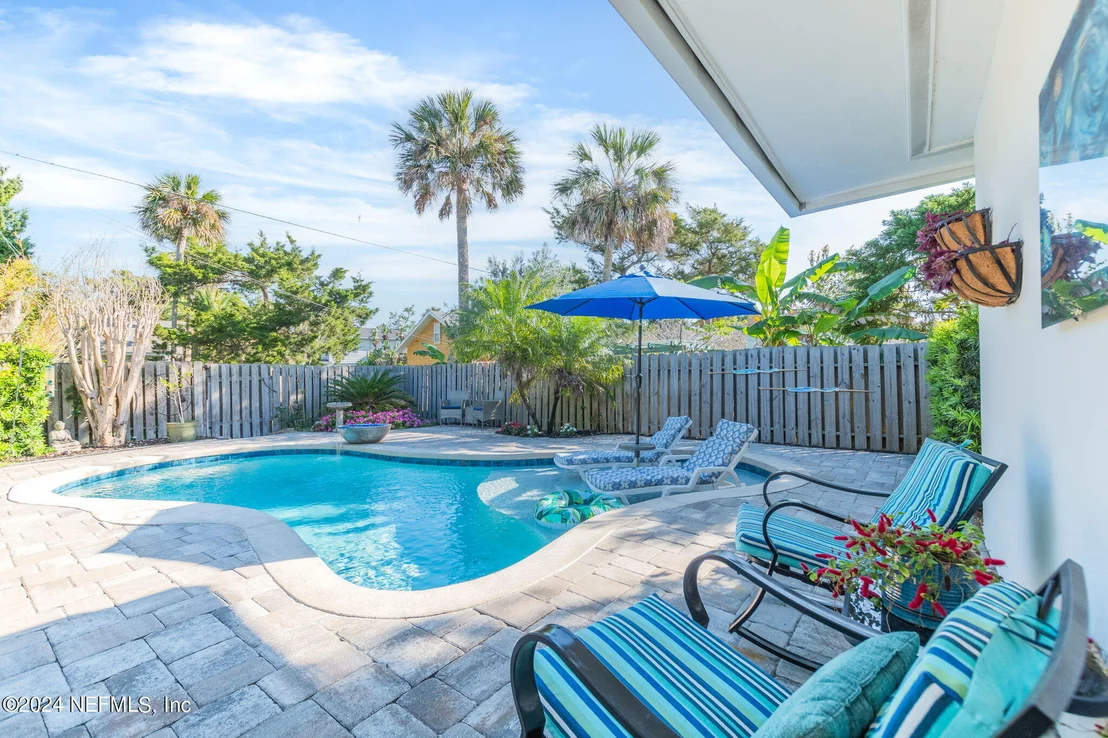 Photo of 6 OGLETHORPE Boulevard