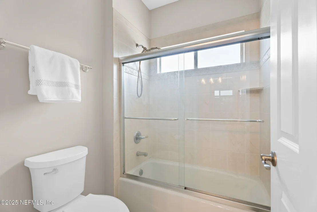 Photo of 389 SUMMERSET Drive