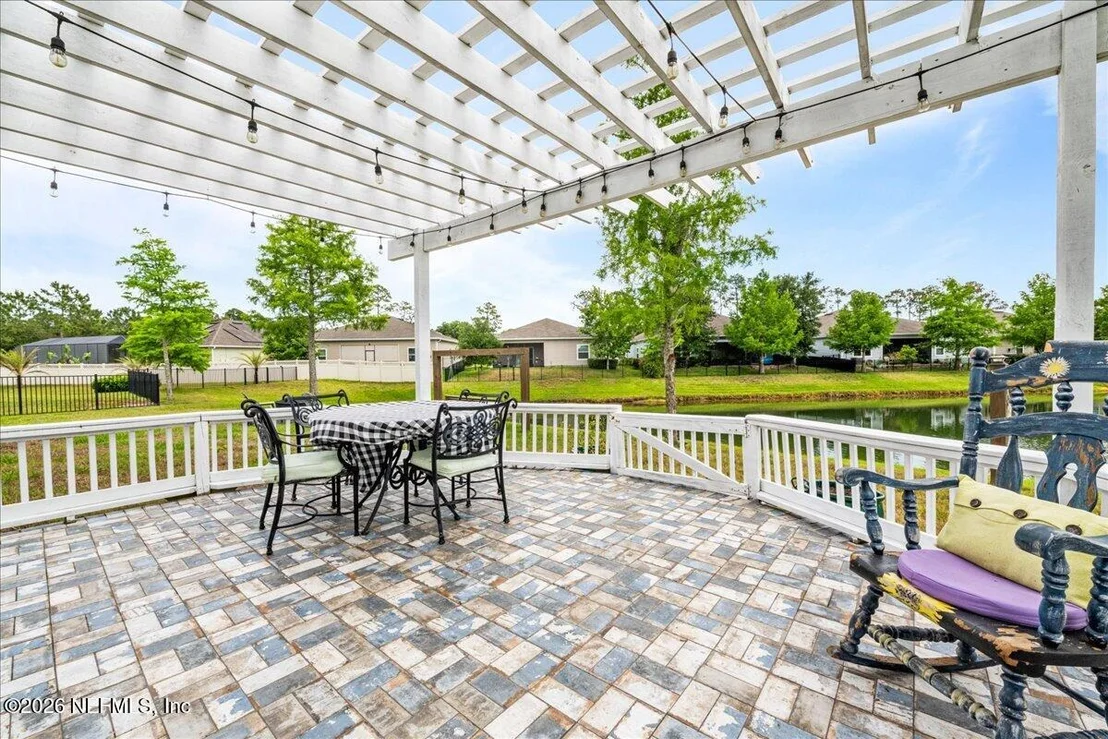 Photo of 71 LANSING Court