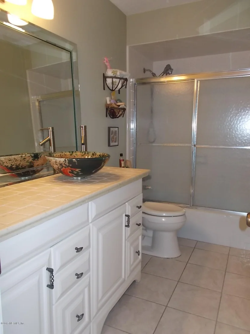 Photo of 1236 ESTORIL Drive