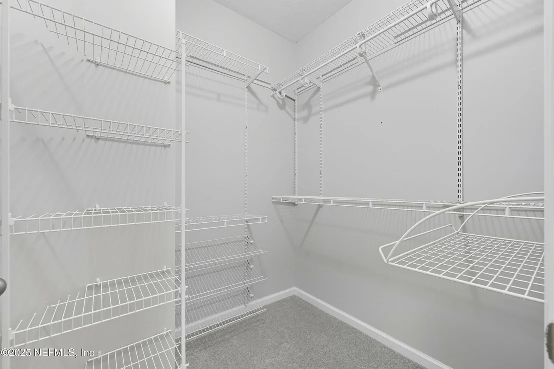 Photo of 96072 BREEZEWAY Court