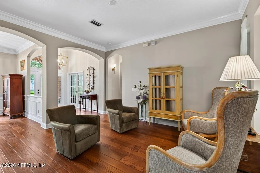 Photo of 160 PARKSIDE Drive