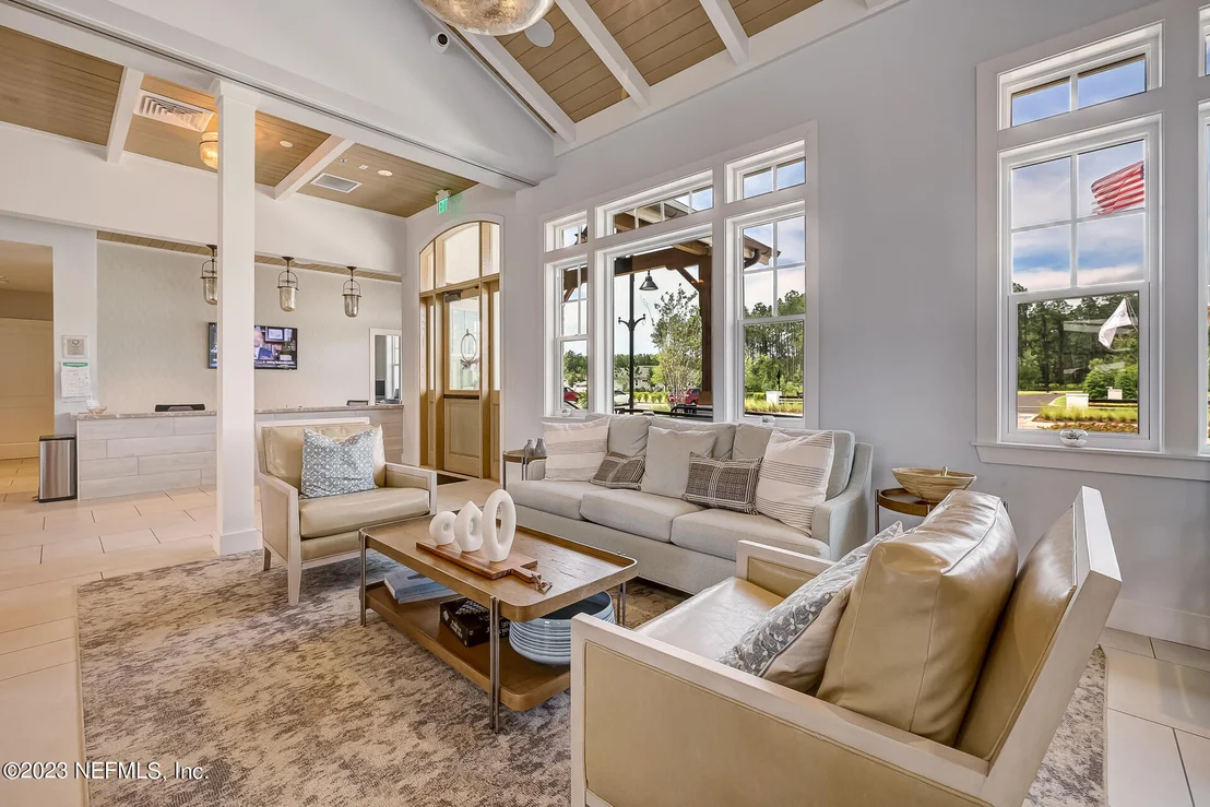 Photo of 214 HOPTREE Place