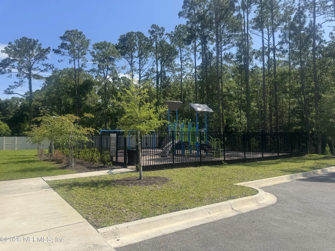Photo of 597 LAKE SINCLAIR Street