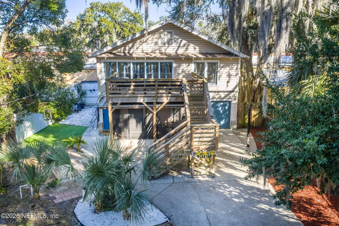 Photo of 16 MYRTLE Avenue
