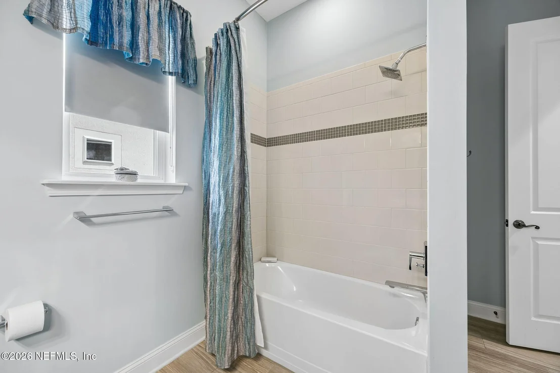 Photo of 35 AUBURNDALE Drive