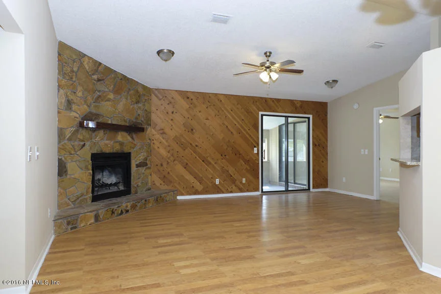 Photo of 2397 RANGE LINE Road