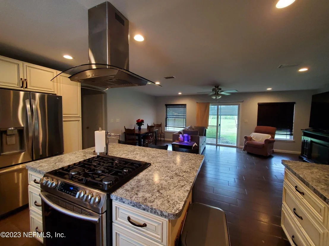 Photo of 4635 KANGAROO Street