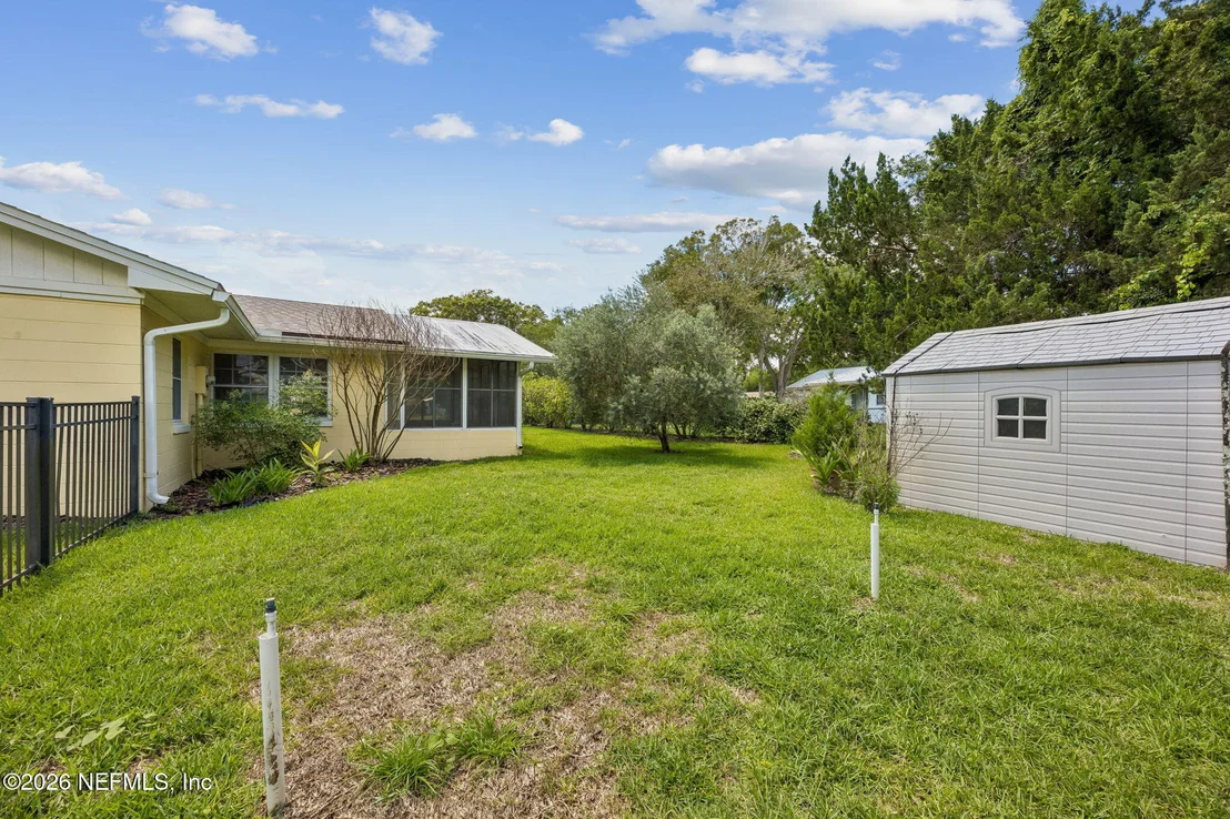 Photo of 995 ALCALA Drive