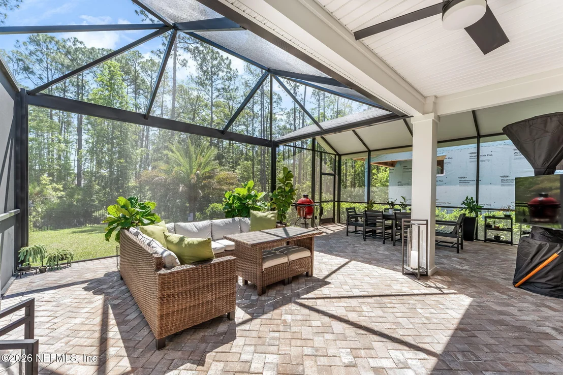 Photo of 442 REFLECTIONS Avenue