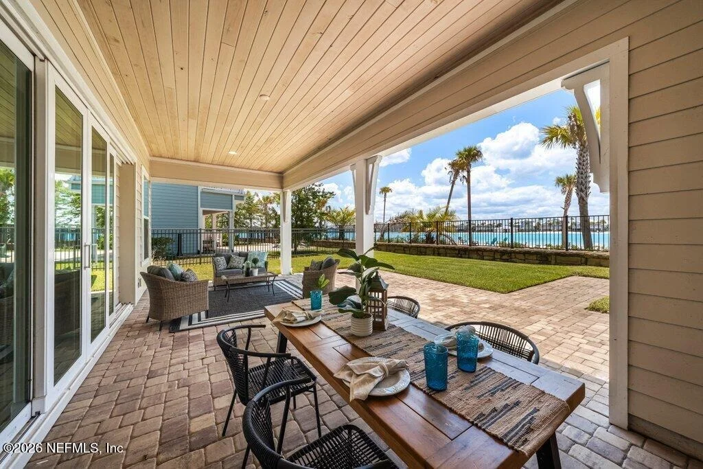 Photo of 457 MARQUESA Circle