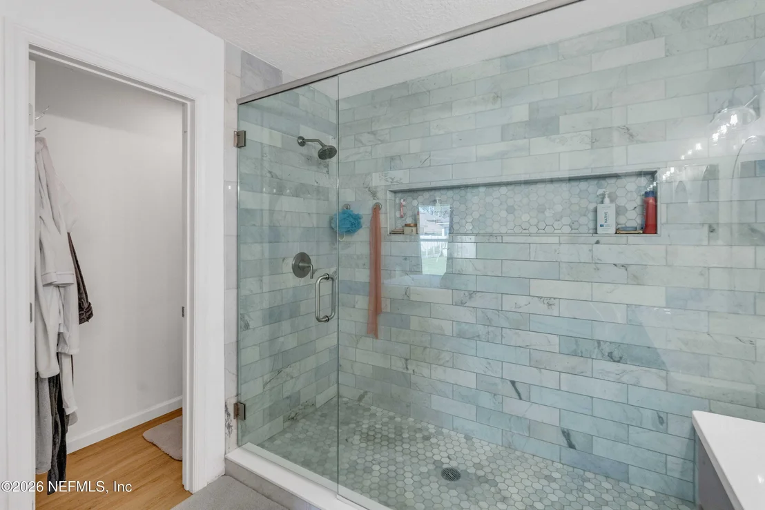 Photo of 9639 BEMBRIDGE MILL Drive