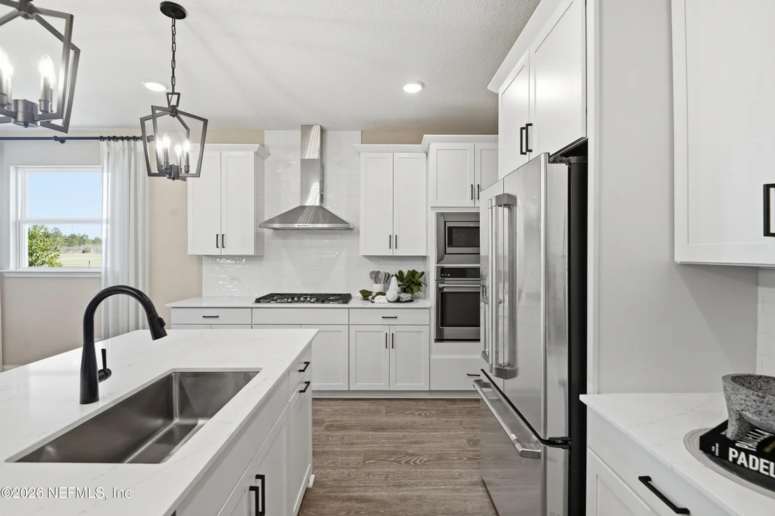 Photo of 35 WHITE TREE Court